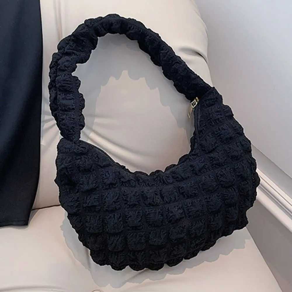 Quilted Shoulder Bags Small Cloud Handbags Pleated Bubbles Handbags Solid Color Underarm Shoulder Bags for Women Girls