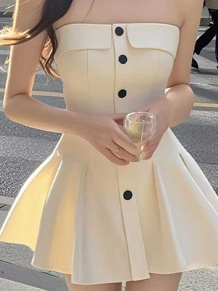 2025 Summer Advanced Sense of Thin Temperament Light Luxury Sexy Skirt Single Row Button Dress for Women R250716