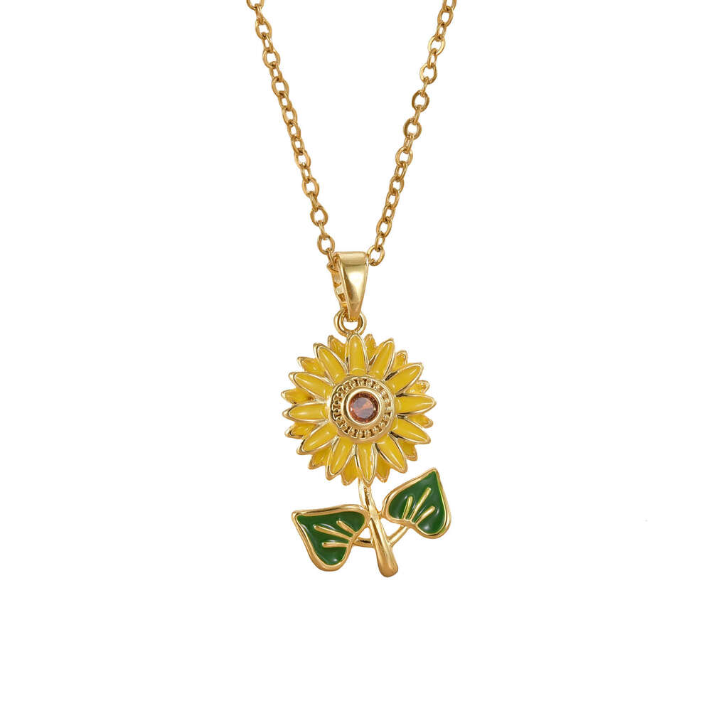 Oil-Drip Yellow Suower Pendant Light Necklace For Women Fashion Niche High-End Titanium Steel Clavicle Chain Eb8