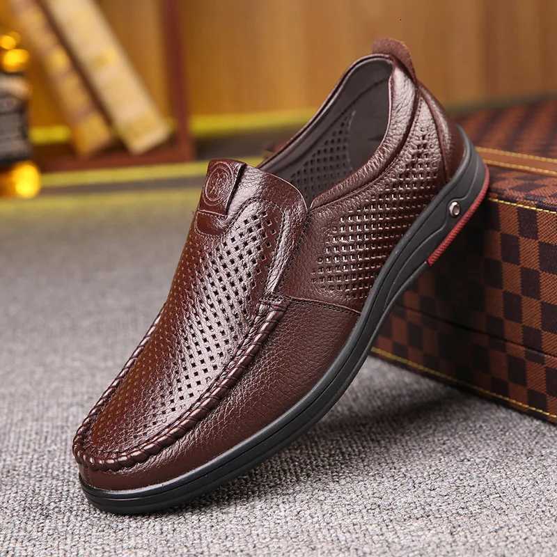 Big Size Cow Leather Shoes for Men Spring Autumn Winter New Designer Fashion Casual Loafers Male Solid Color Hollow Shoes Man W250716