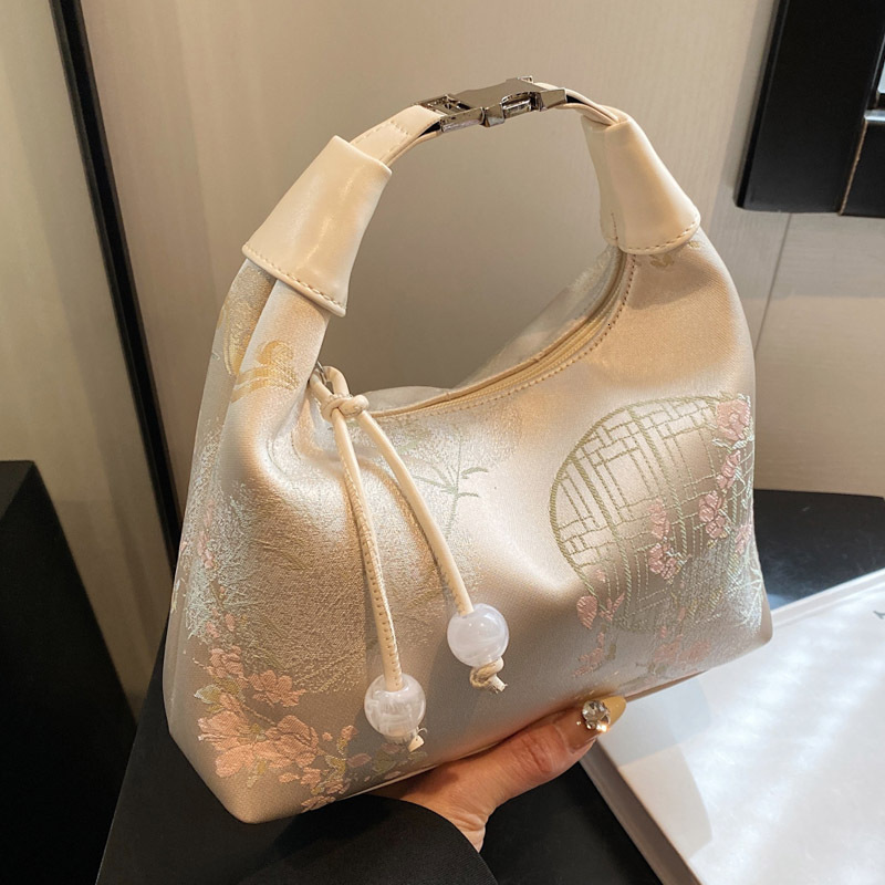 Designer 2025 New Chinese for Women This Year's Trend Hanfu Ancient Style Handbag Trendy Texture Shoulder Crossbody Light Luxury Women's Bag