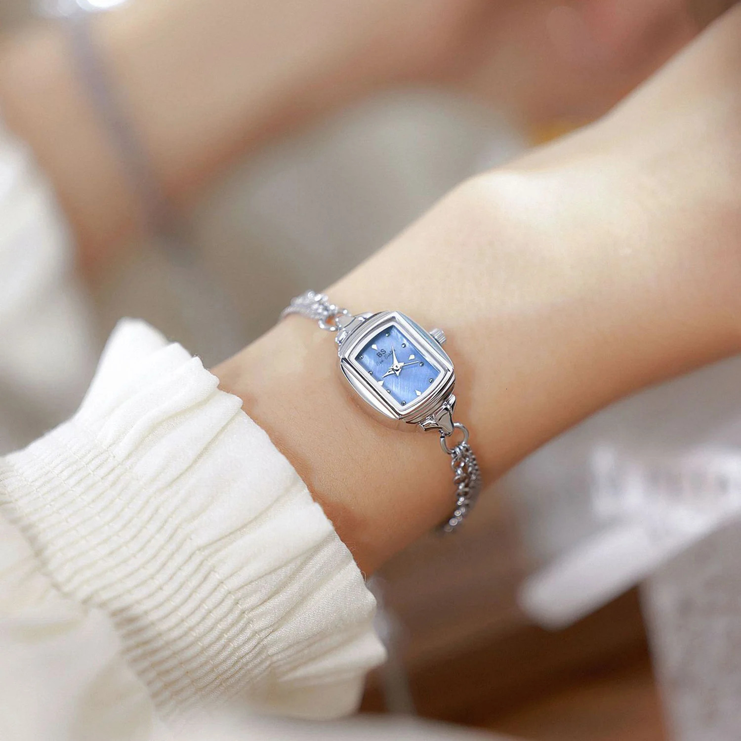 Womens Watch Fashion Romantic Elegant Dress Bracelet Watches For Women Gold Silver Small Chain Quartz Clock Girl Gifts 250715