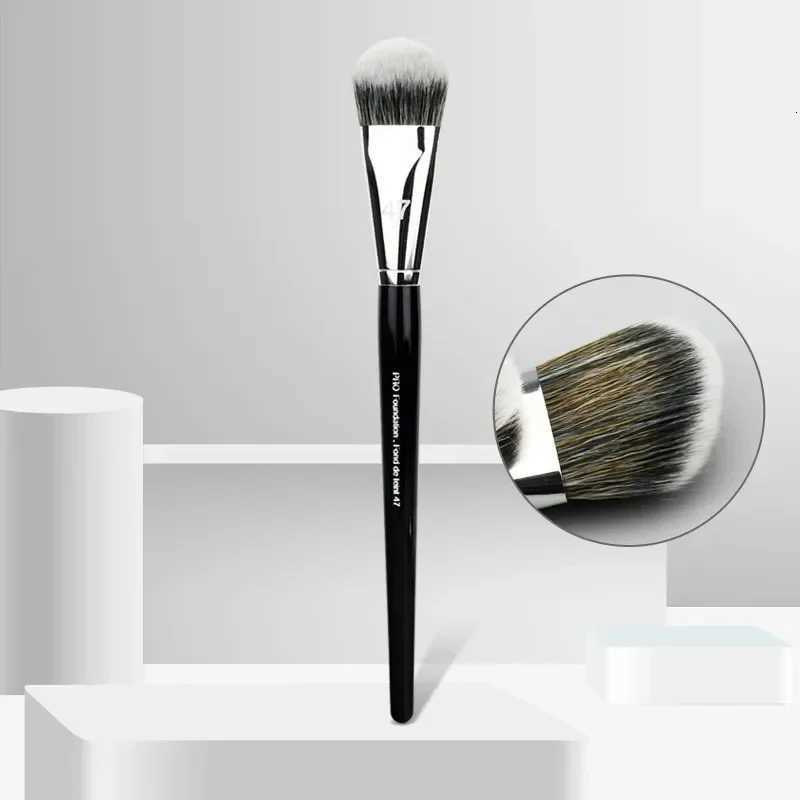 Professional Foundation Face Base Makeup Beauty Tools Brush 47 Brush Head Liquid Brushes Women Foundation Shadow Repairing XJ2500716