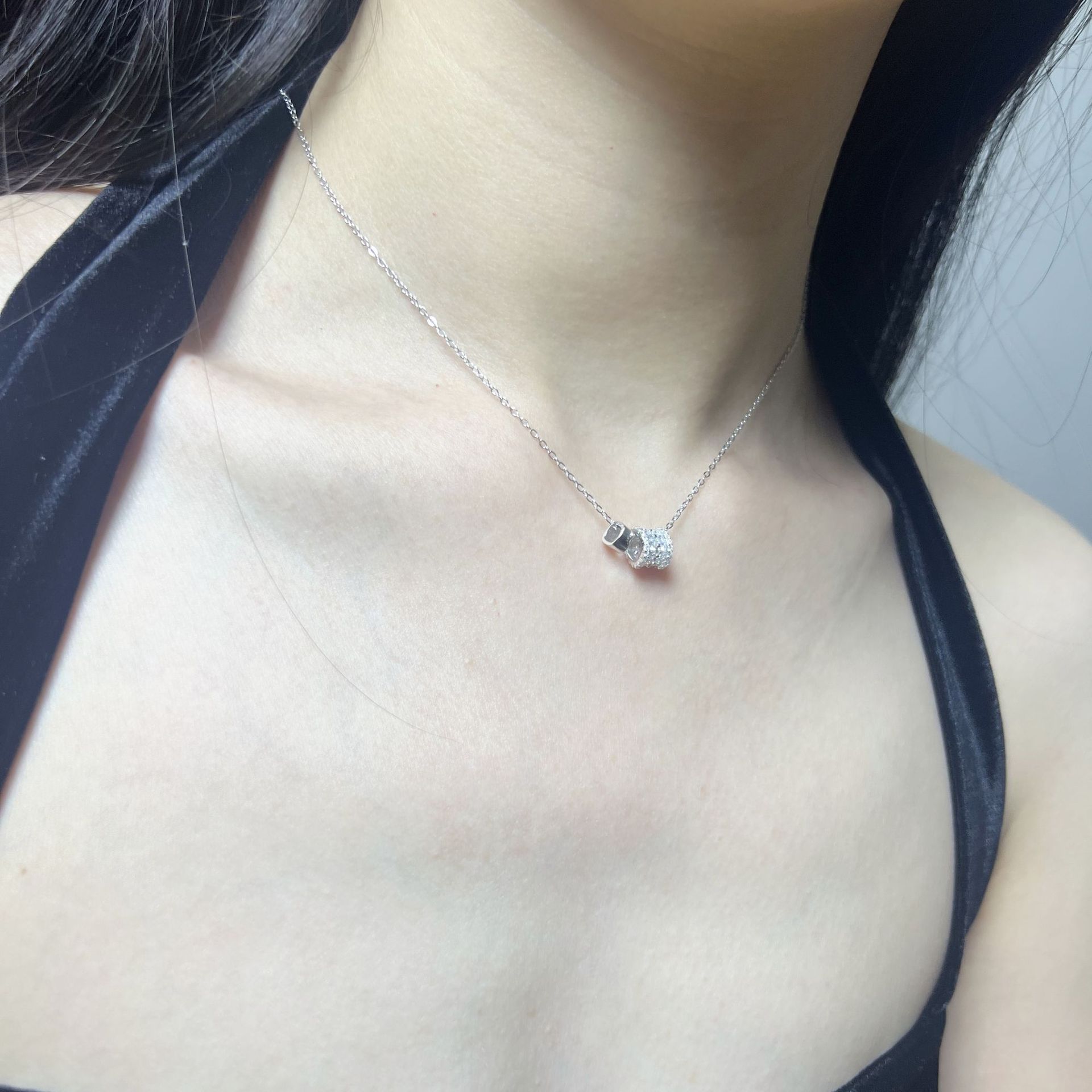 Silver - Toned Dual Cylinder Pendant Necklace With Rhinestone - Encrusted And Polished Accents Elegant Daily And Special Occasions Gift For Her ashion