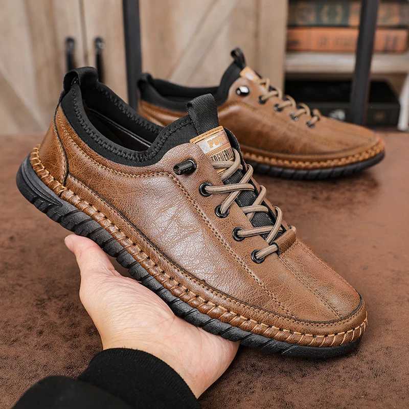 Shoes for Men Leather Casual Handmade Shoes Outdoor Hiking Sneakers Men Breathable Lace Up Sport Mens Shoes Mens Shoes W250716