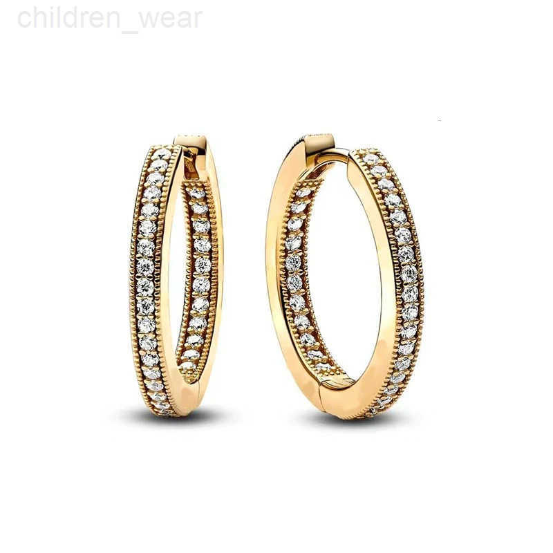 Disney New Gold Plated Pav Heart Earrings Huggie Hoop Earrings 925 Silver Plated Charm Hoop Earrings Exquisite Jewelry Womens DIY W20250716