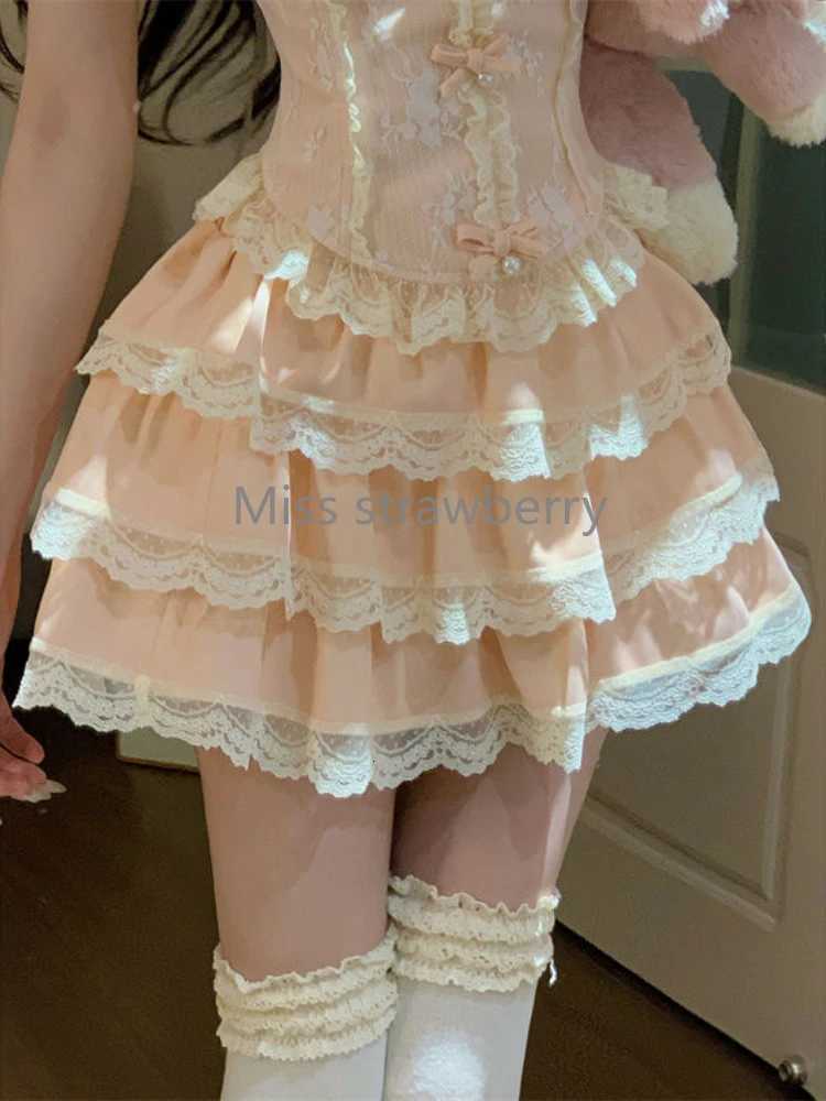 Elegant Sweet Design Off Shoulder Skinny 2-piece Set Women Fashion Cute Bow Lace Sleeveless Strap + Elastic Waist Short Skirt R250716