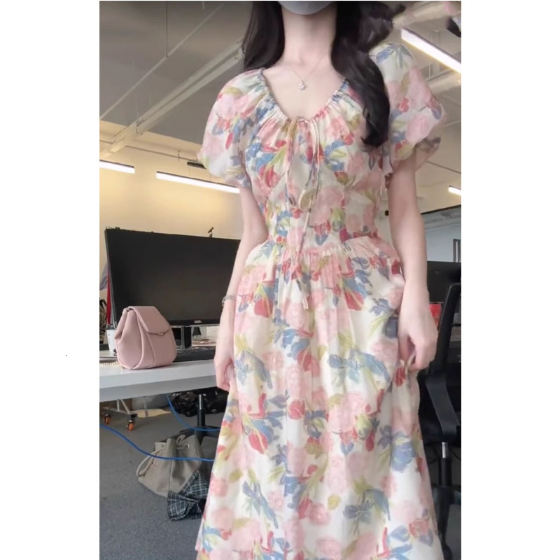 2025 Tea Break French Puff Sleeve Floral Dress for Women Summer 2024 New Gentle Style Super Beautiful Waist-Cinching Elegant Long