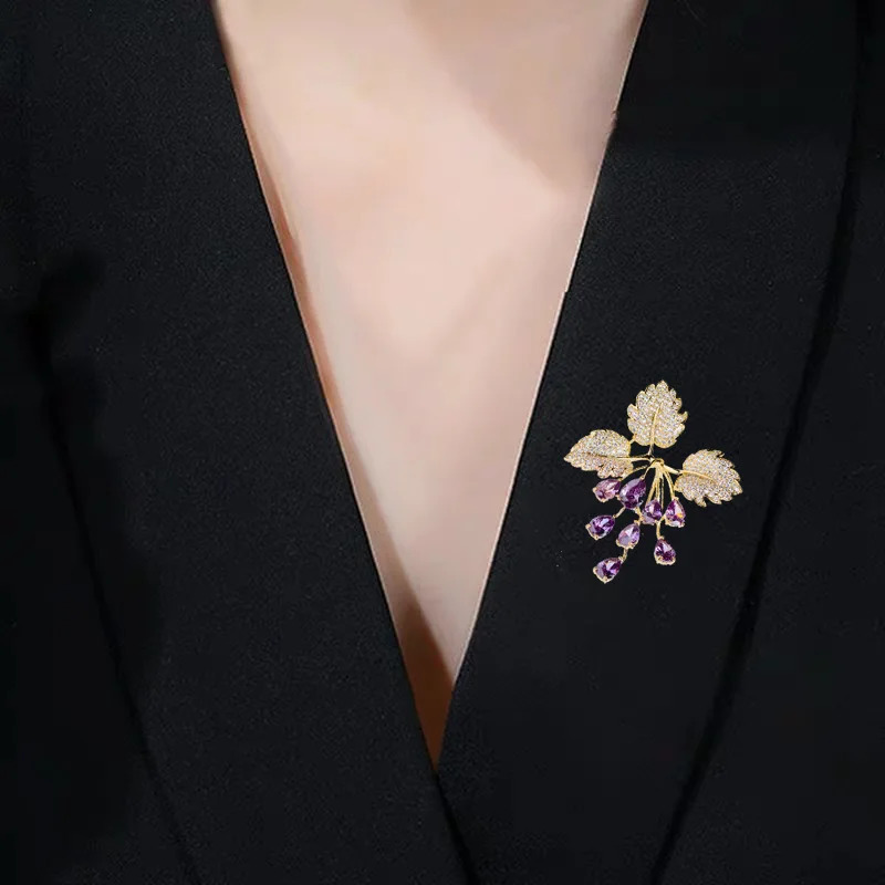 Fashion Grape Copper Inlaid Cubic Zirconia Brooch Creative Pin Clothing Accessories Year Gift 250712