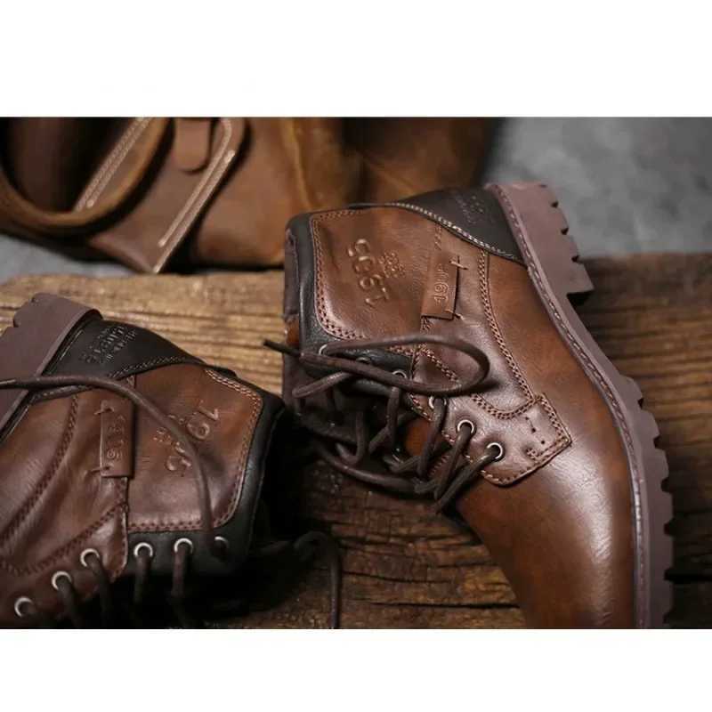 Leather Men Ankle Boots High Top Shoes Outdoor Work Casual Shoes Motorcycle Military Combat Boots Fashion Autumn Brown Men W250716