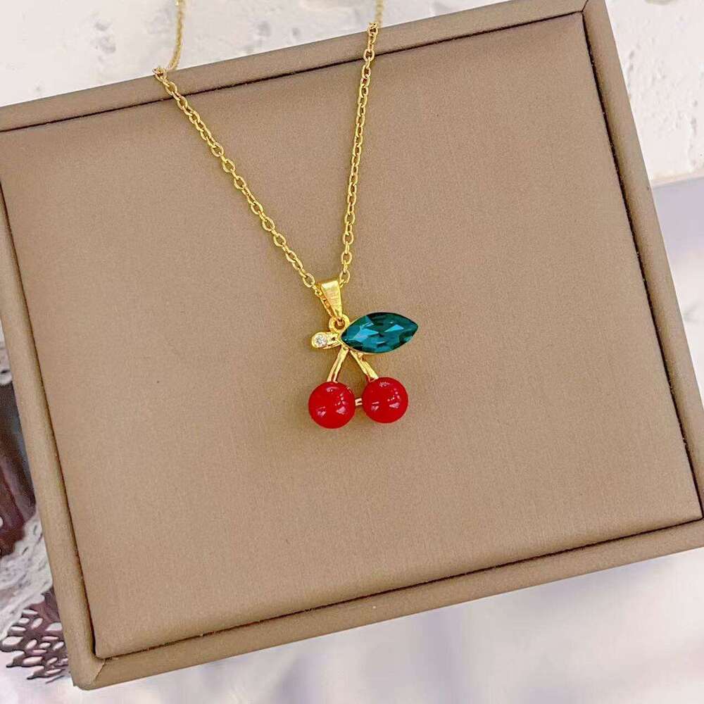 Women's Fashion Pastoral Style Necklace Copper Micro Inlay Design Internet Celebrity Temperament Lively Sparkling Cherry Pendant 8D8
