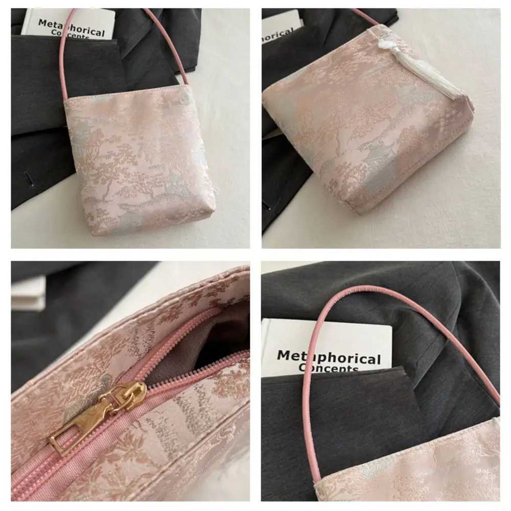 Printed Embroidery Shoulder Bag Large Capacity Handbag Hanfu Bucket Bag Floral Tote Bag New Chinese Style Handbag Outdoor