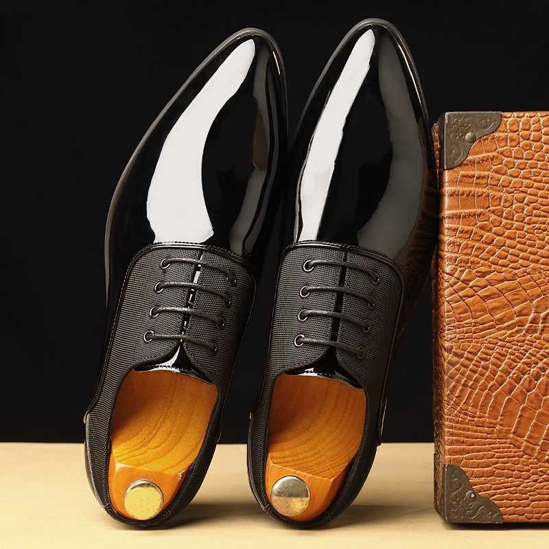 Britain Men Pointed Black With White Red Patchwork Casual Dress Homecoming Shoes Men Formal Wedding Oxfords Footwear Y250715