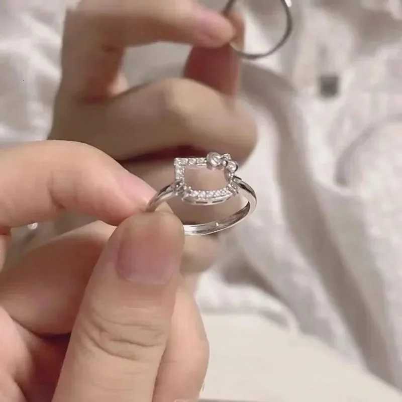 Sanrio New Style Simple Kawaii Hello Kitty Ring Female Ins Kt Cat Ring Niche Design Cute Cold Wind Fashion and Exquisite Wholesale w250716
