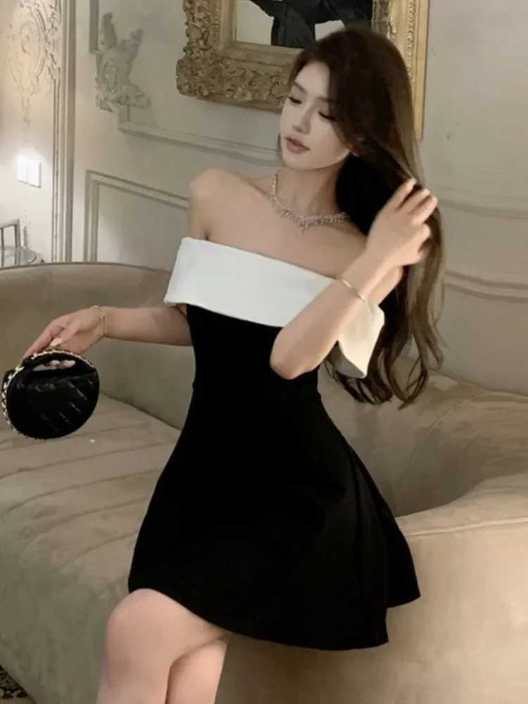Ezgaga Off Shoulder Dresses Women Slash Neck Contrast French Style Chic Elegant Mini Dress Party Ladies Vintage Sexy Backless R250716