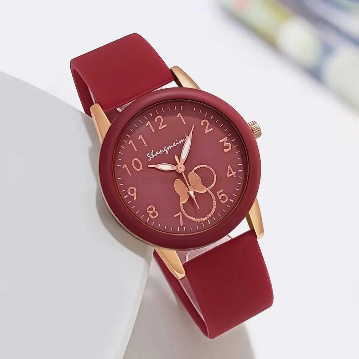 Disney 1pc Womens Watch Casual Silicone Strap Material Digital Scale Quartz Watch W20250716