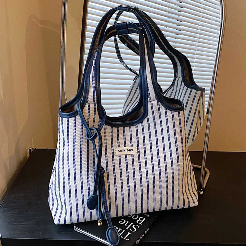 Texture Women Tote Bag Contrast Color Stripe Shoulder Bags Large Capacity Female Daily Commute All-match Underarm Packs Handbags