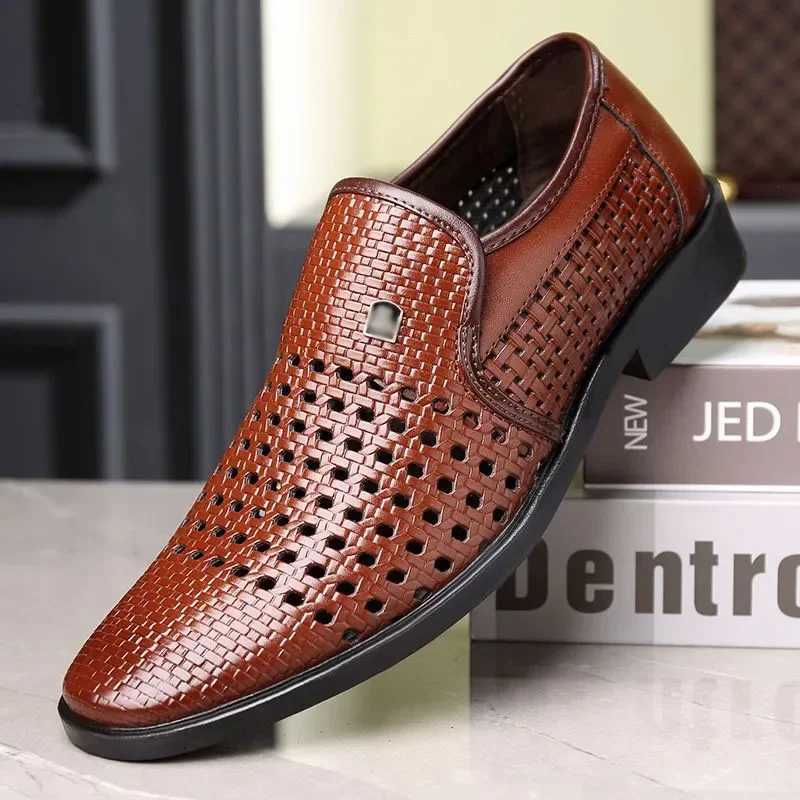 Mens Synthetic Leather Shoes Soft Sole Breathable Low Heeled Business Casual Shoes Hollow Out Dress Sandals for Middle-aged W250716