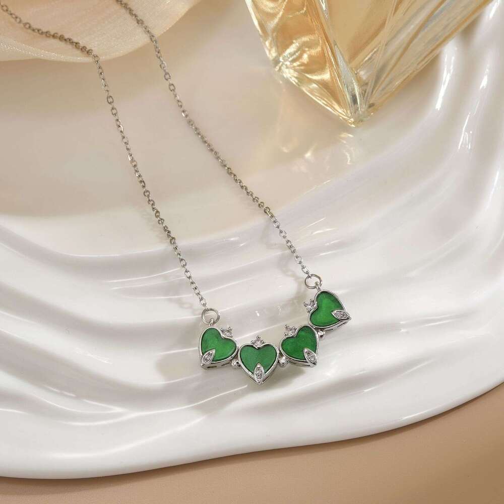 For Women Green Four-Leaf Clover Multi-Wear Heart Deformation Simple Fashionable Elegant Versatile Niche Light Necklace Jewelry 124