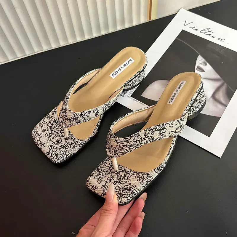 Summer Clip Toe Women Slippes Fashion Elegant Wedges Heel Slides Shoes Ladies Casual Outdoor Beach Flip Flops Sandalias 250712