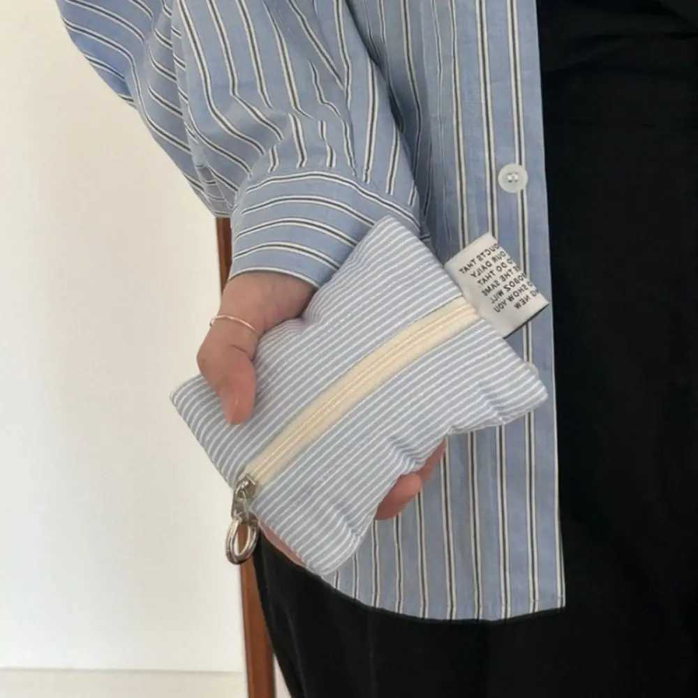 Creative Stripe Coin Purse Large Capacity Mini Card Holder Portable with Zipper Storage Bag