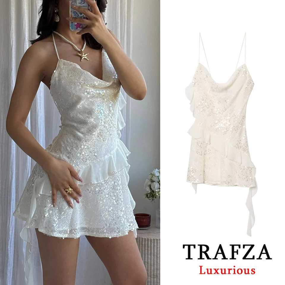TRAFZA Sexy Chic Women Dress Solid Cami Backless Sequined Tiered Mini Short Dress New Fashion 2025 Summer Club Party Dress R250716