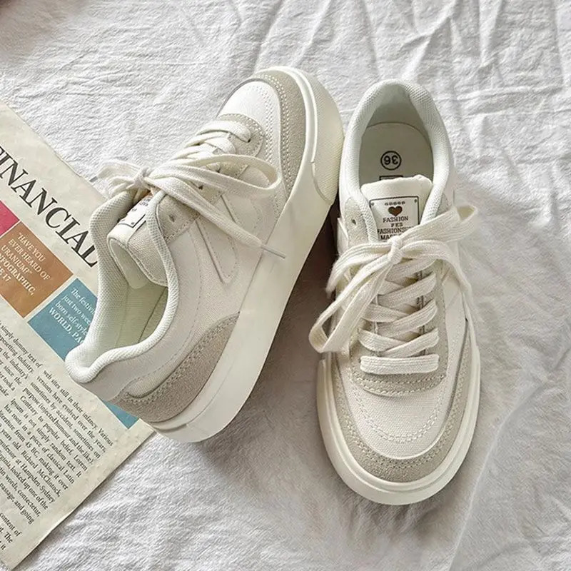 Trendy Canvas Womens Shoes Spring and Autumn Season Sense Versatile Board Shoes Temperament Little White Shoes 250712