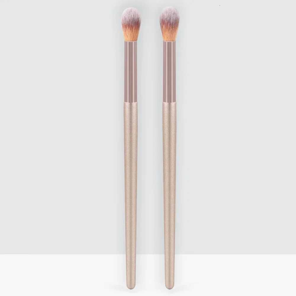 2Pcs Professional Makeup Brushes Nose Shadow Highlighting Brush Face Cosmetics Blending Smudge Shader Brush Beauty Kits XJ2500716