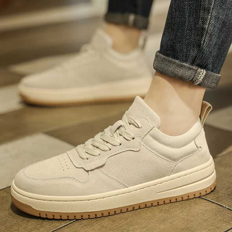 Genuine Leather Casual Shoes Men 2024 Autumn Retro Comfortable Oxfords Shoe Cow Suede Mens Work Shoes Board Outdoor Driving Flats W250716