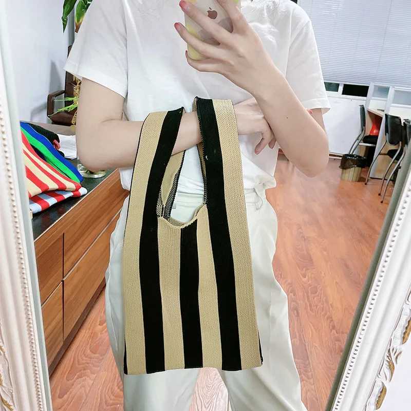 Striped Knitting Tote Bag Womens Shoulder Bag Hollow Out Tote Ladies Female Woven Shopper Purse Lady Crossbody Handbag