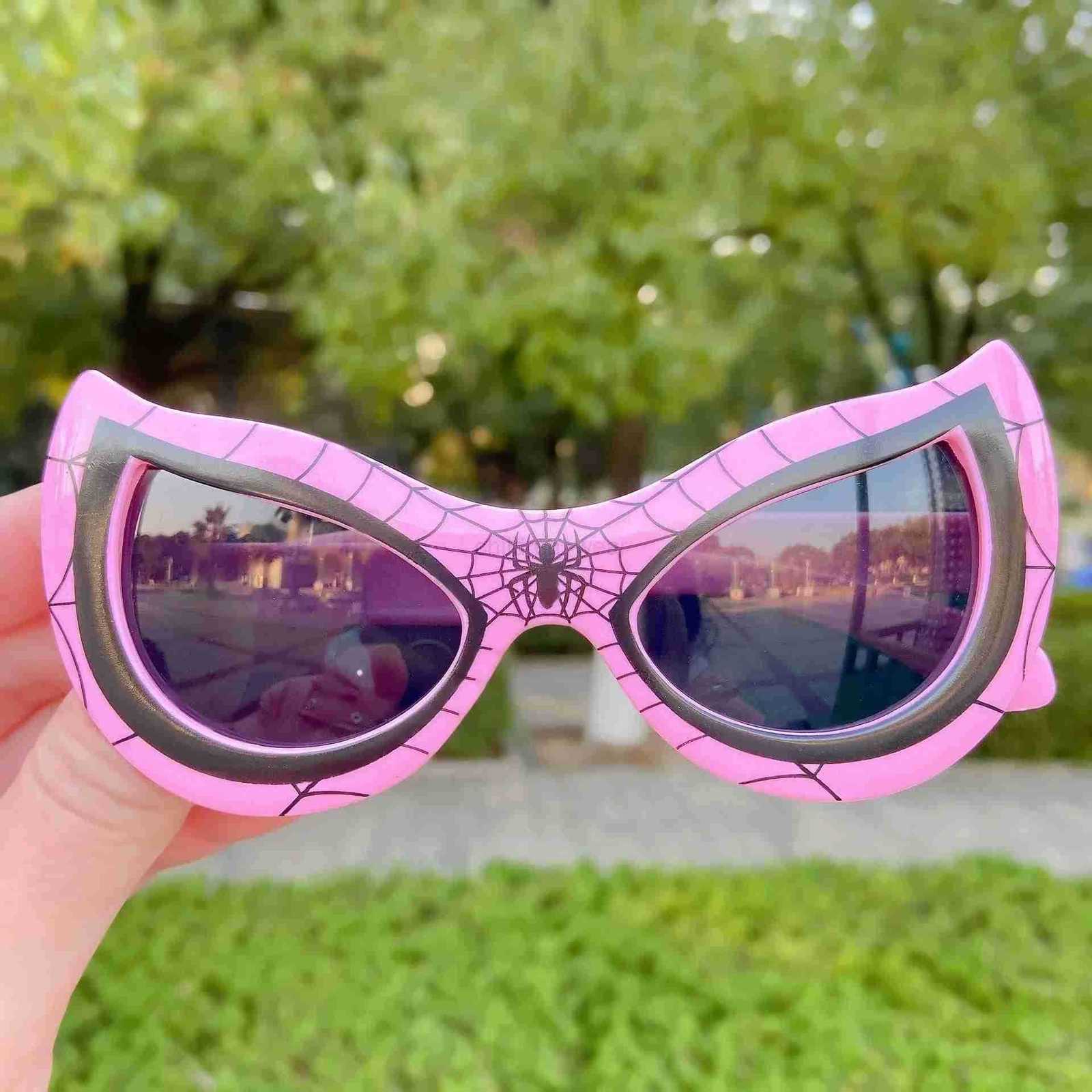 Disney NEW Disney Spiderman Sunglasses Plastic Action Toys Figure Anime Spider Cartoon Fashion Sunglasses Cute Gifts For Kids Toys W20250716