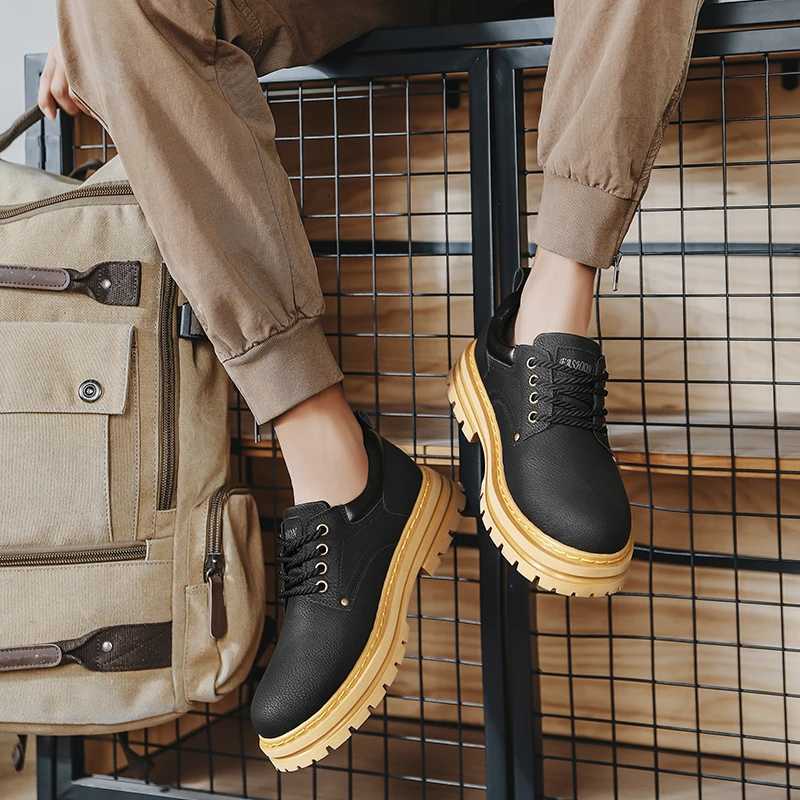 Outdoor Casual British Style Brown Casual Big Head Boots Male Low Top Leather Work Shoes Designer Vintage Ankle Boots for Men W250716