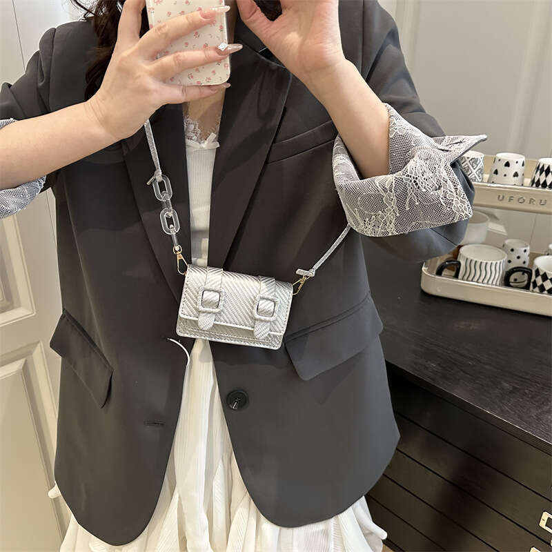 2025 New Elegant Casual Fashion Spring Large Capacity Solid Color Crossbody Shoulder Handbag Baguette Women's Bag