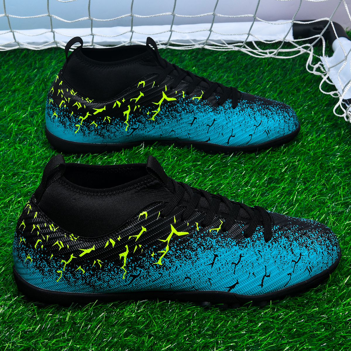 Men's Football Shoes with Broken Studs - Suitable for Children & Students
