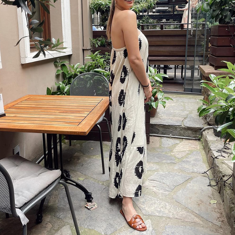 2025 Cross-Border Foreign Trade European and American Style Dress Summer New French Design Sense One-Shoulder Strap Beach Women's