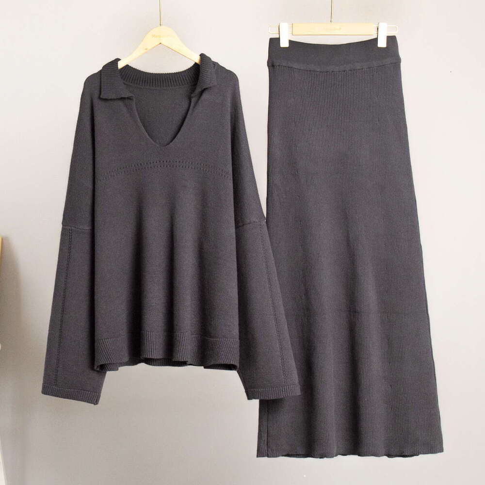 Winter New Fashion Simple Style V-Neck Knitted Sweater Skirt Set B5