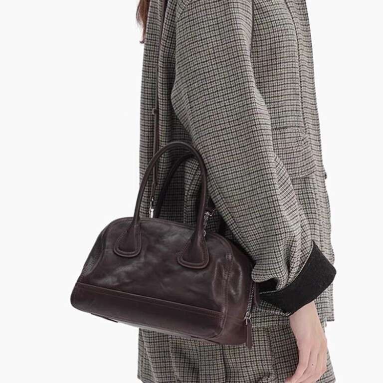 Korean New Niche Bowling Handheld Women's Soft Leather High-Quality Simple Versatile Shoulder Crossbody Bag