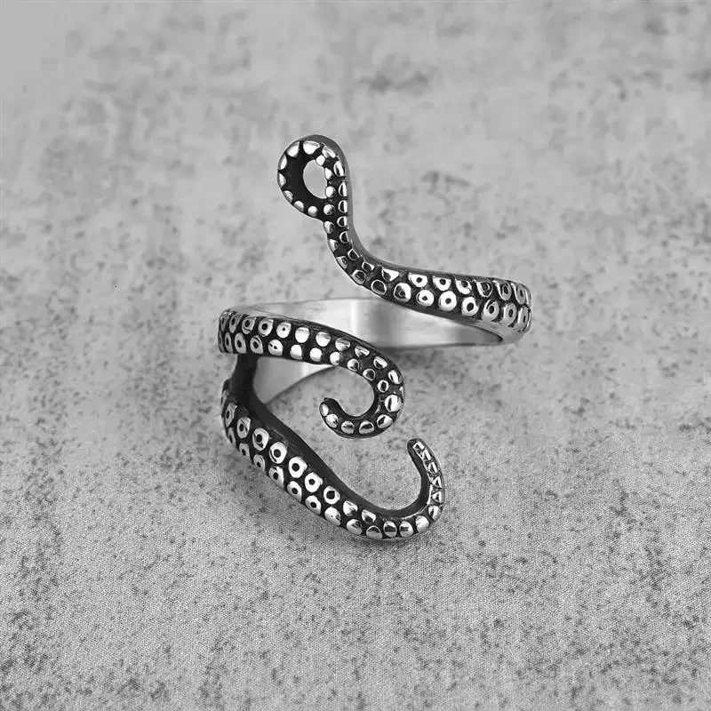 Creative Octopus Rings for Men Gothic Deep Sea Monster Squid Finger Tentacles Ring Punk Animal Jewelry Gift Opened Adjustable S250716