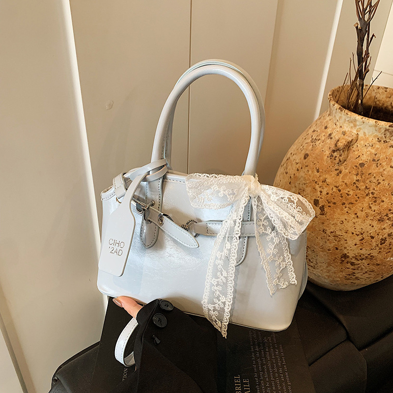 Designer Korean Niche for Women 2025 New Spring Fashion Commuter Handbag High-end Versatile Crossbody Light Luxury Women's Bag