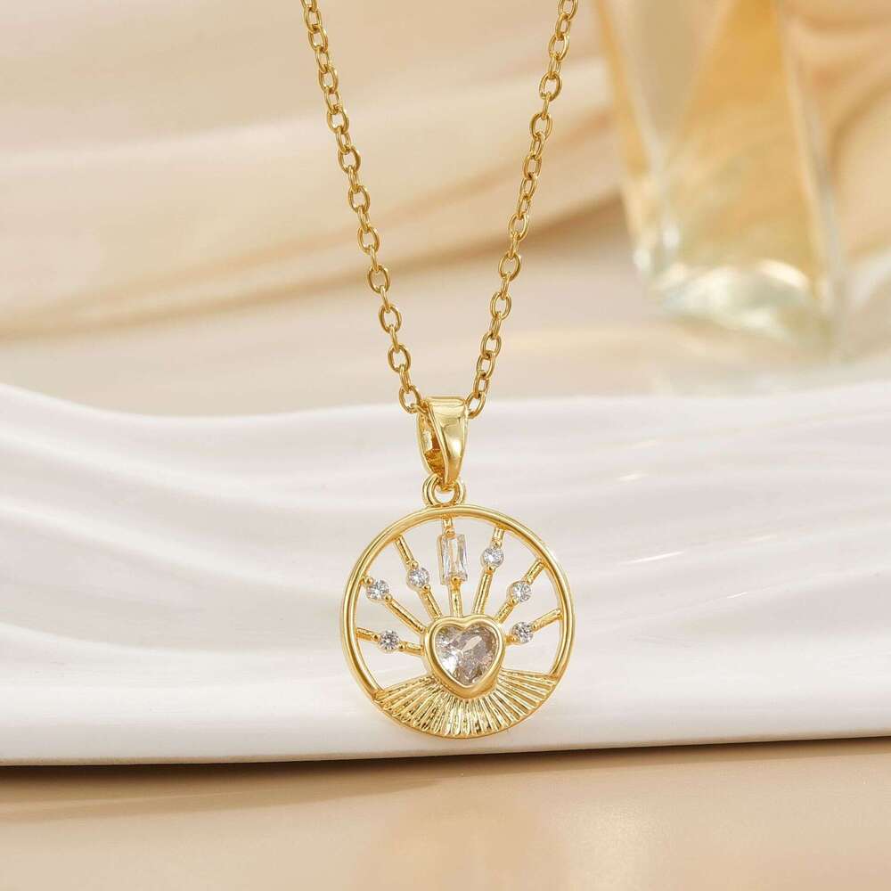 Classic Star Sun Round Pendant Stainless Steel Necklace Vacuum Gold 859