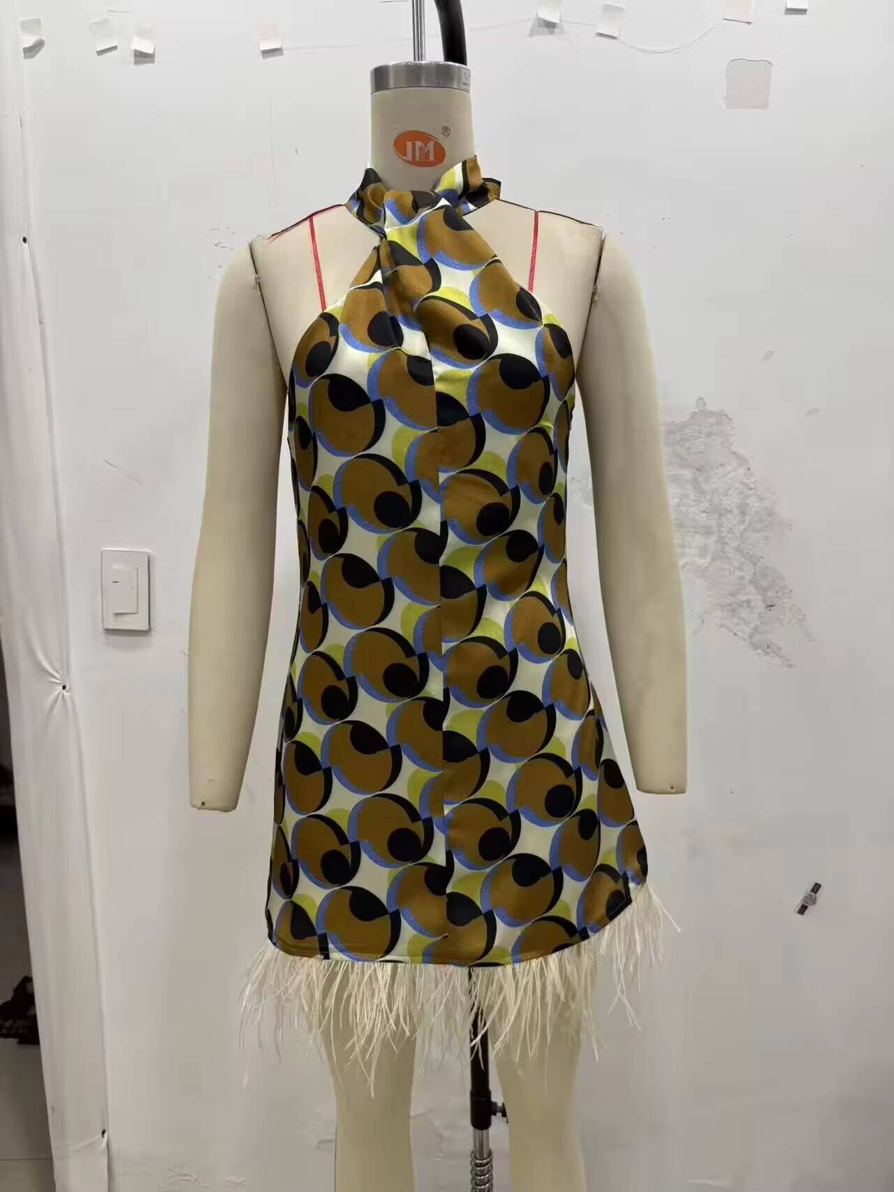 European and American style 2025 summer new geometric print temperament slim dress dongdumaoyi