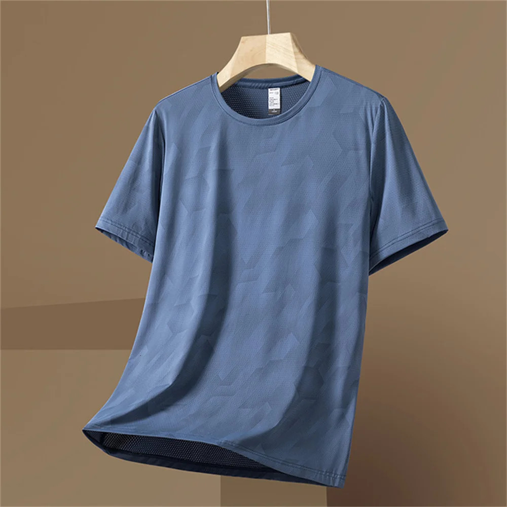 Solid Color Plus Size T Shirt Male S3XL Short Sleeve Tshirt Oversized Men Summer Cool Quick Dry Tshirt Mens Sporting Clothing 250715