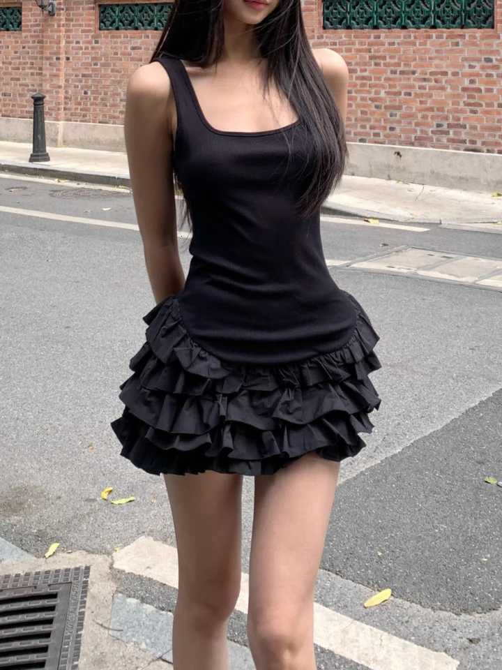 Sexy U-Neck Sleeveless Mini Dresses Fashion Women Summer New White Solid Y2K Ruffle Pleated Cake Bodycon Casual Party Dresses R250716