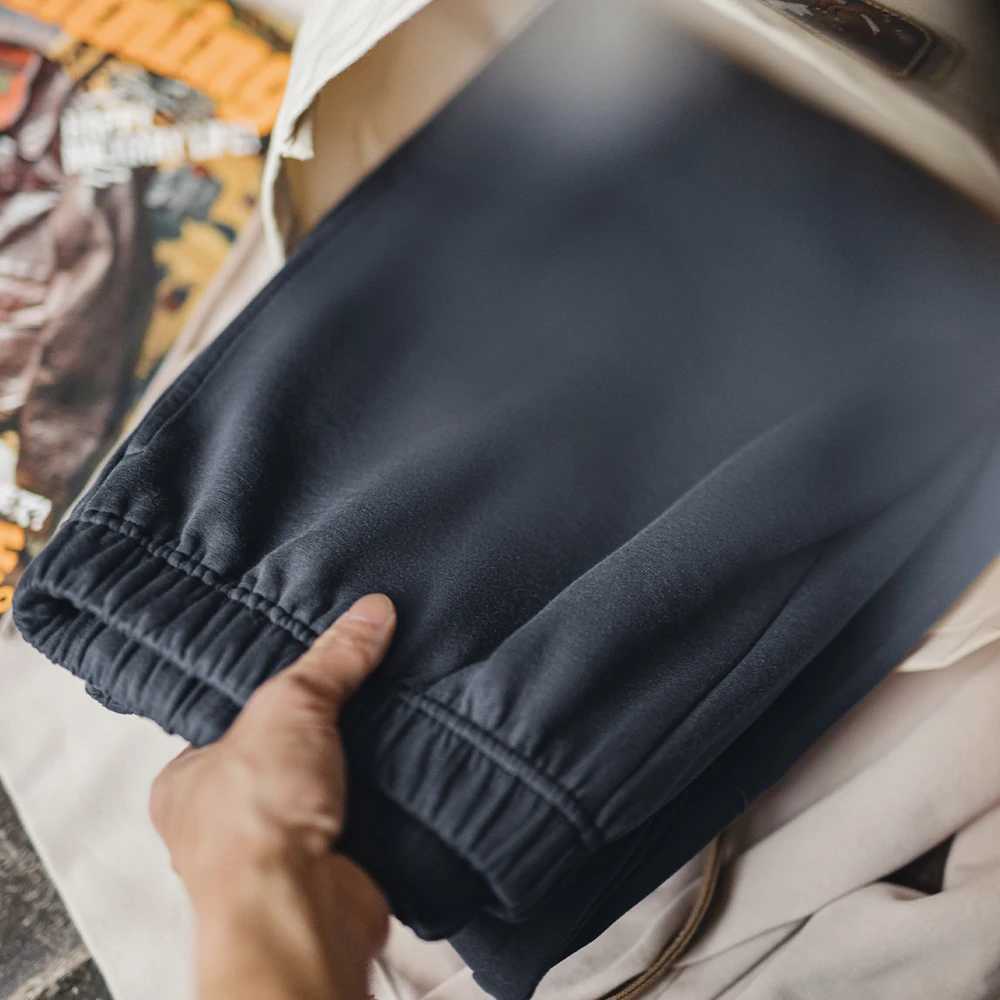Mens Spring Casual Solid Color Sweatpants with Elastic Waistband All-match Loose Straight Cuffed Design for Sport Pants y250716