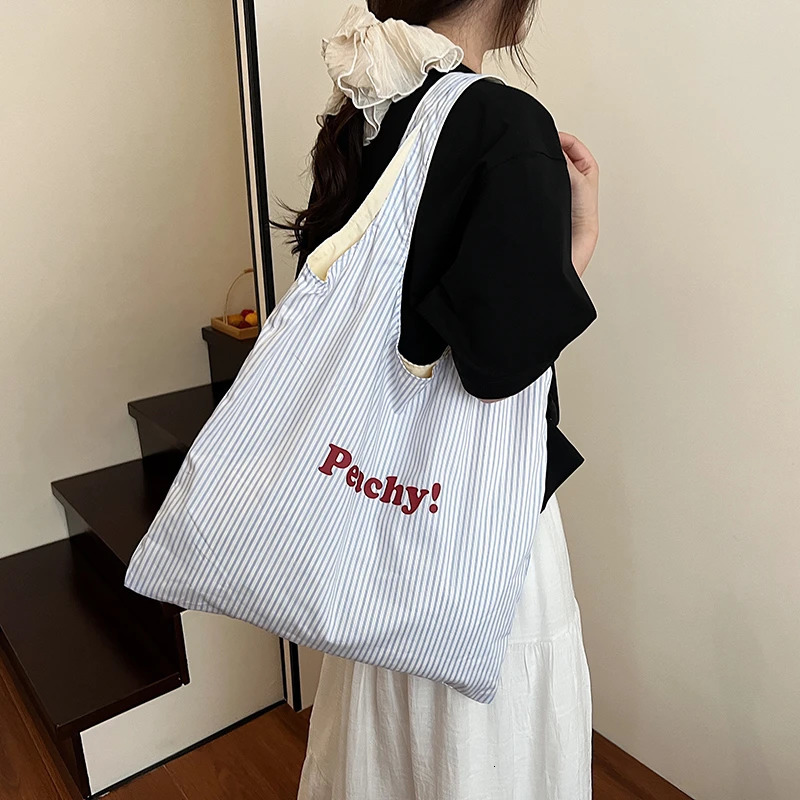 Simple Versatile Womens Large Capacity Striped Single Shoulder Tote Bag Fashion Trendy Commuting Storage Bags 250714