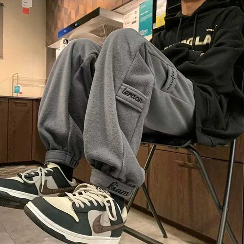 2025 New Vintage Thickened Fleece Sweatpants for Men Letter Baggy Joggers Trousers Casual Y2K Streetwear Mens Pants y250716