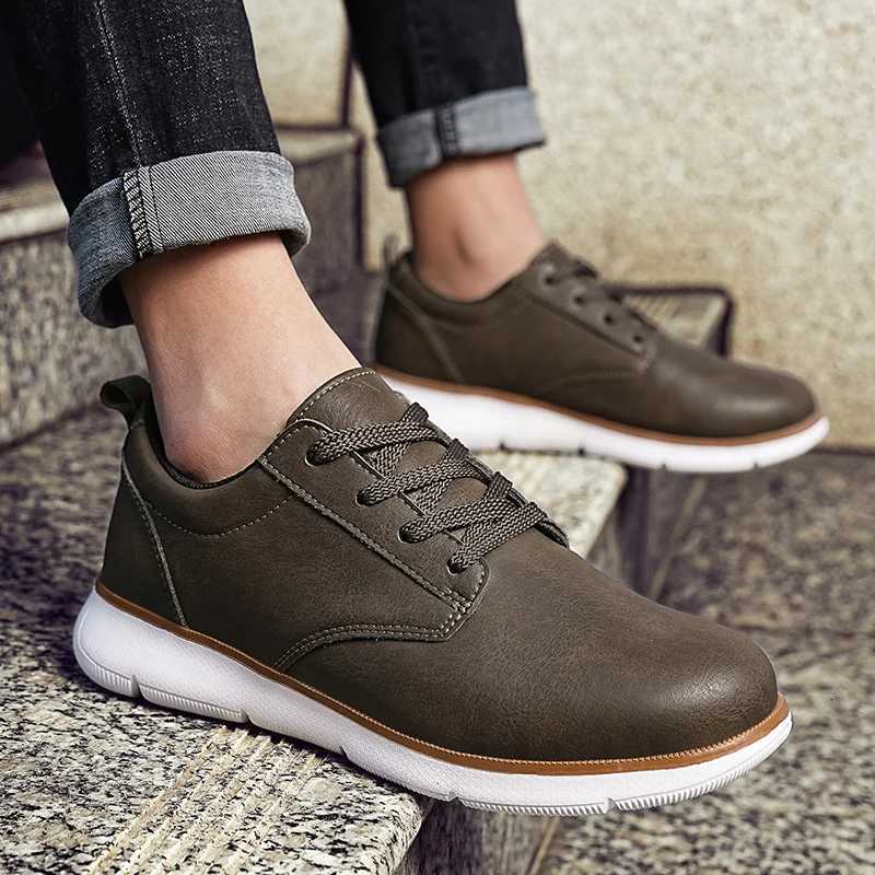 2025 New Plus-size Casual Shoes Mens New Microfiber Leather Casual Shoes Retro Casual Shoes W250716