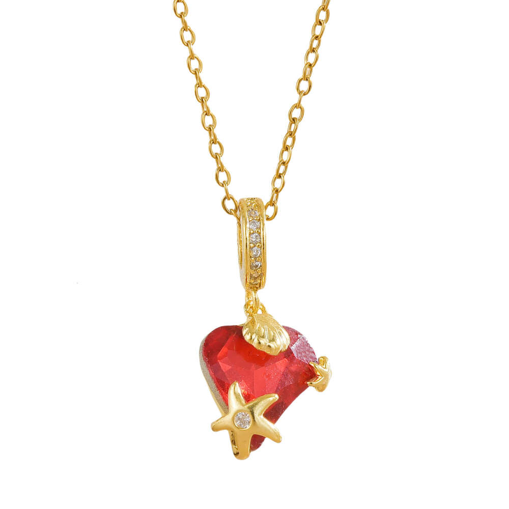 Fashion Copper Gold-Plated Red Zircon Heart Pendant Necklace For Women, Unique And Non-Fading Collarbone Chain 776