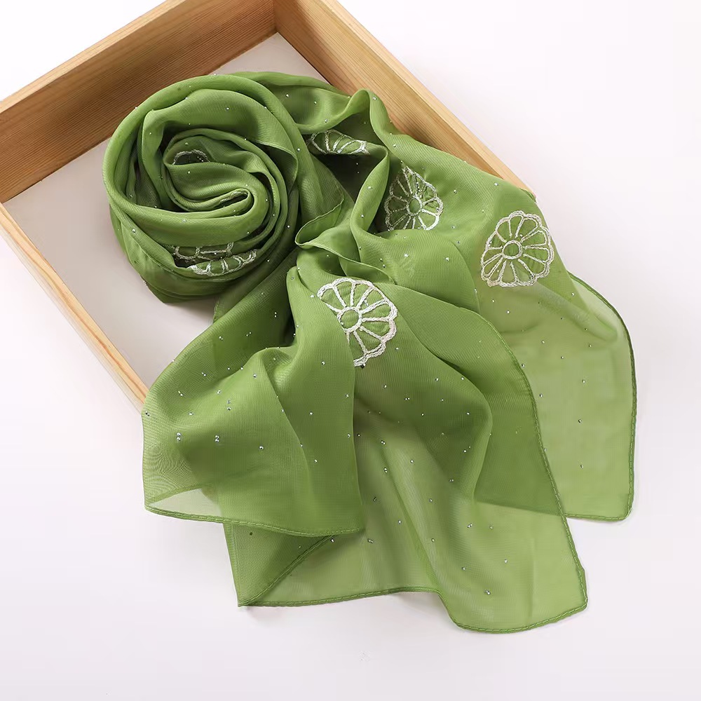 T1225 new style scarf for women Hui ethnic headscarf chiffon embroidery hot diamond decoration wrap scarf