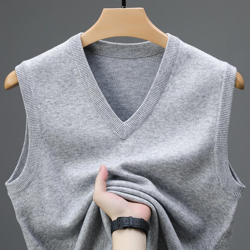 Spring Autumn 6 Wool Sleeveless Cashmere Vest Men Work Sweater Solid Color Knitted Male Waistcoat High Quality Pullover 250716